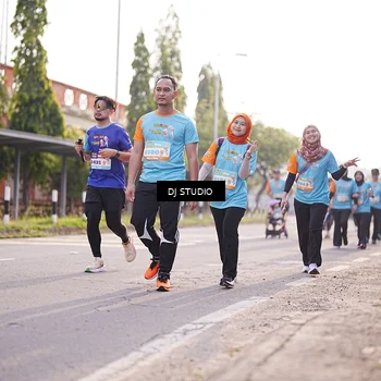 Runner Photo 8381899