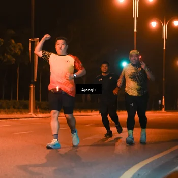 Runner Photo 8381904