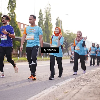 Runner Photo 8381905
