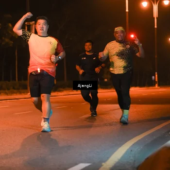 Runner Photo 8381906