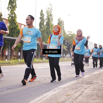 Runner Photo 8381913