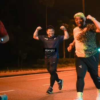 Runner Photo 8381935