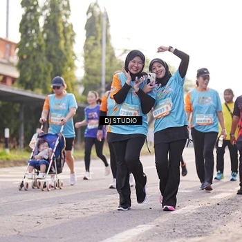 Runner Photo 8381976