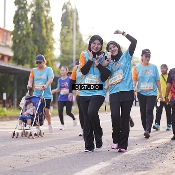 Runner Photo 8381977