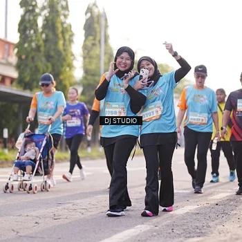 Runner Photo 8381987