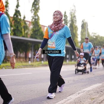 Runner Photo 8381995