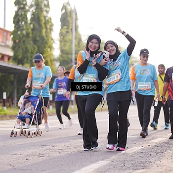 Runner Photo 8382001