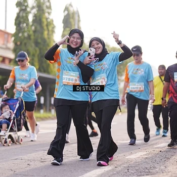 Runner Photo 8382013
