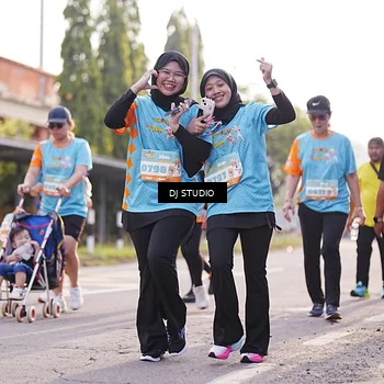 Runner Photo 8382021