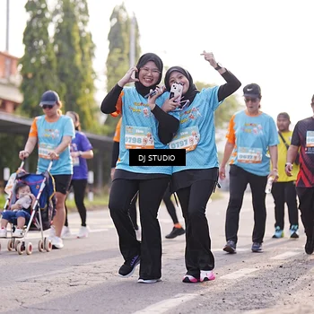 Runner Photo 8382025