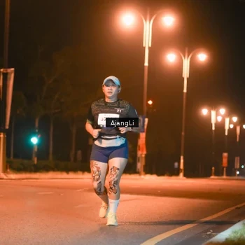 Runner Photo 8382026