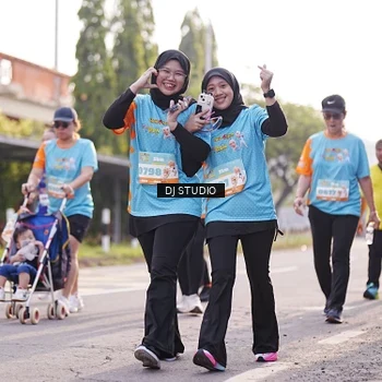 Runner Photo 8382027