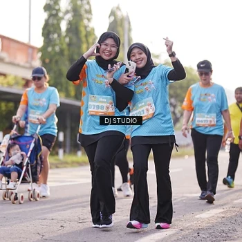 Runner Photo 8382028