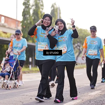 Runner Photo 8382029