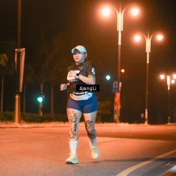 Runner Photo 8382032
