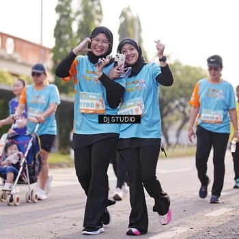 Runner Photo 8382034