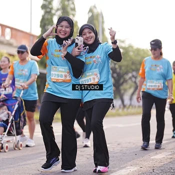 Runner Photo 8382039