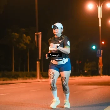 Runner Photo 8382045