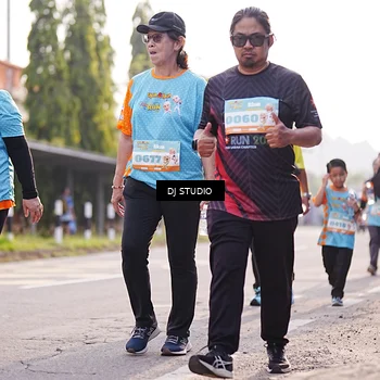 Runner Photo 8382048