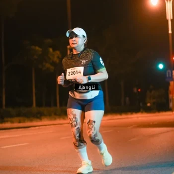 Runner Photo 8382053