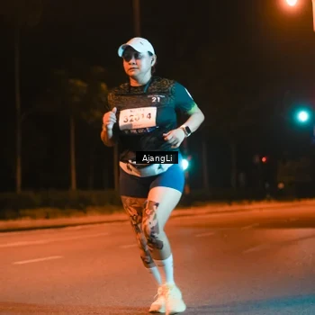 Runner Photo 8382054