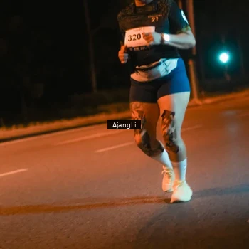 Runner Photo 8382062
