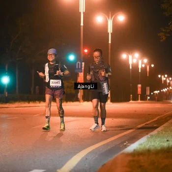 Runner Photo 8382064