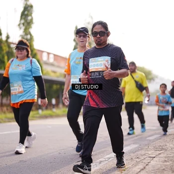 Runner Photo 8382067