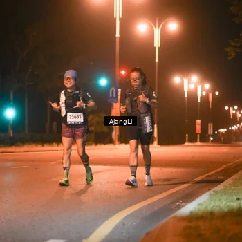 Runner Photo 8382069