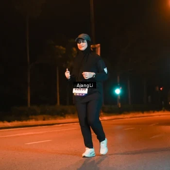 Runner Photo 8382099
