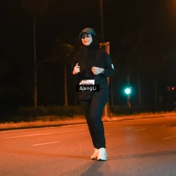Runner Photo 8382102