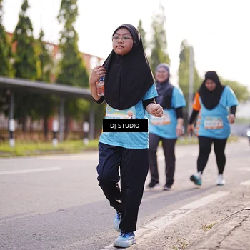 Runner Photo 8382119