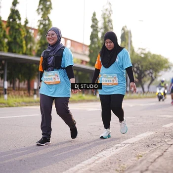 Runner Photo 8382132