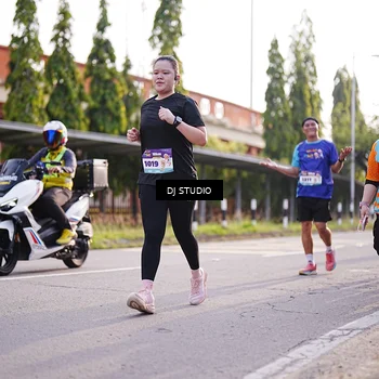 Runner Photo 8382150