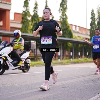 Runner Photo 8382160