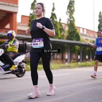 Runner Photo 8382166
