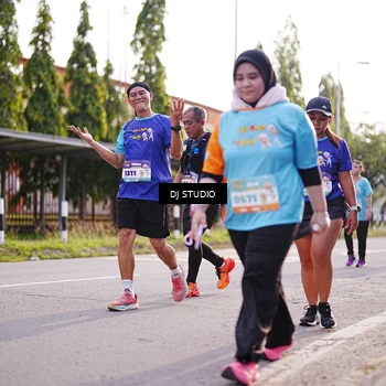 Runner Photo 8382172
