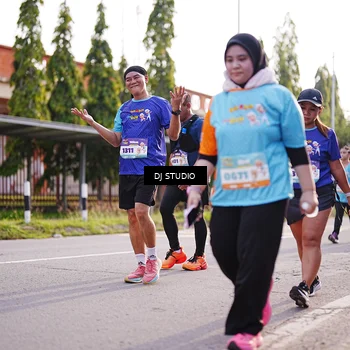 Runner Photo 8382175