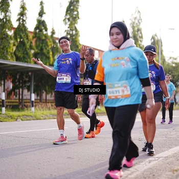 Runner Photo 8382177