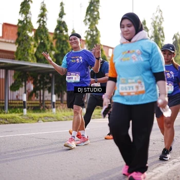Runner Photo 8382179