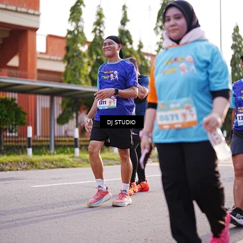 Runner Photo 8382182