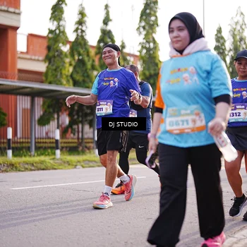 Runner Photo 8382184