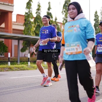 Runner Photo 8382185
