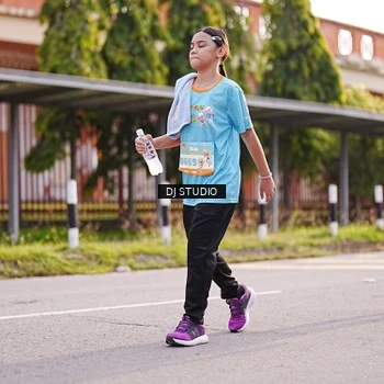 Runner Photo 8382206