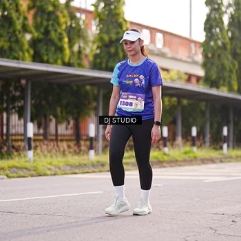 Runner Photo 8382210