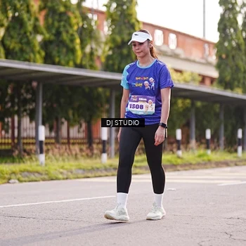 Runner Photo 8382211