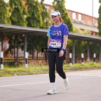 Runner Photo 8382221