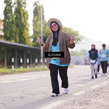 Runner Photo 8382227