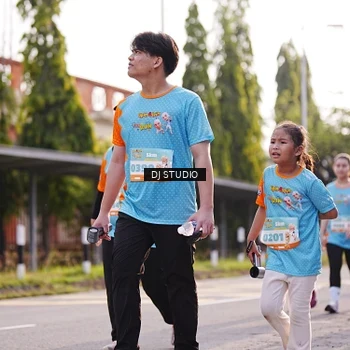 Runner Photo 8382270