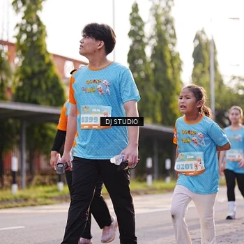 Runner Photo 8382273